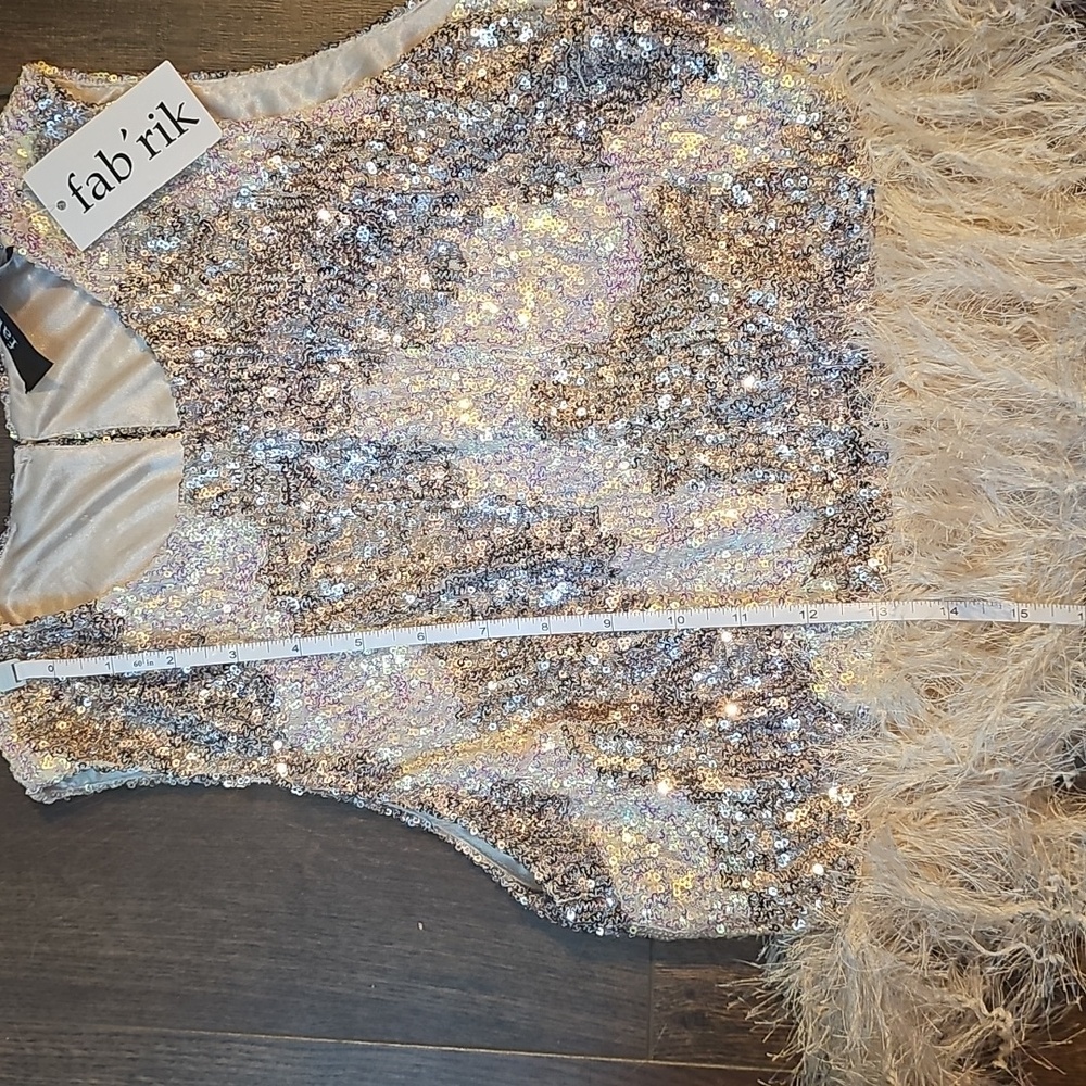 fab'rik Sequin Crop Top with Feather Trim - Picture 6 of 8